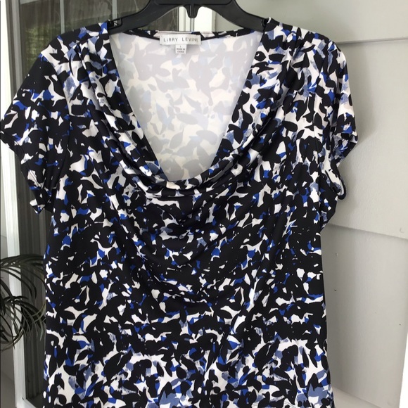 Larry Levine size Large Women top black,blue,white,gray dressy EUC - Picture 5 of 12